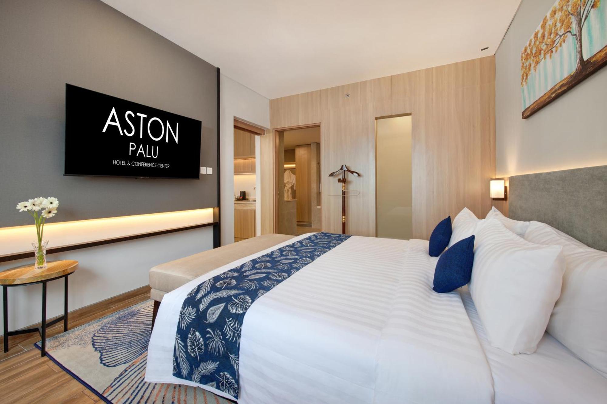 Aston Palu Hotel & Conference Center Buitenkant foto