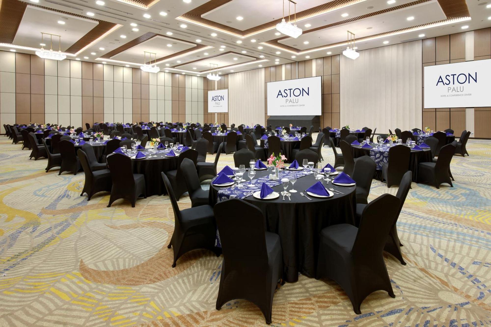 Aston Palu Hotel & Conference Center Buitenkant foto